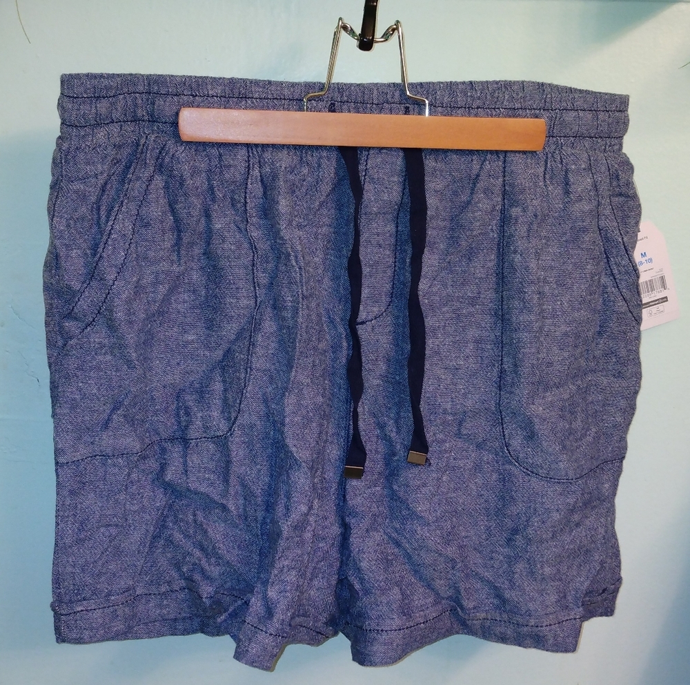 Time and Tru Blue Linen Shorts